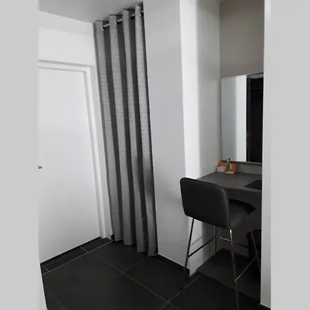 Neuf De 40 M², Equipe Et Confortable Apartment *